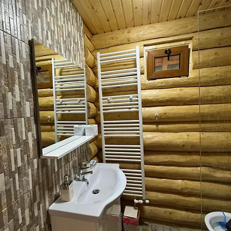 Villa Casutele Din Padure à Buzău Extérieur photo