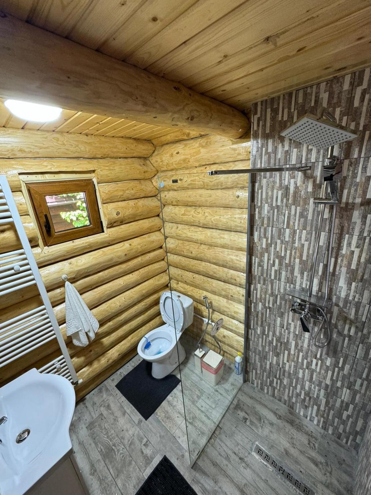 Casutele Din Padure * Buzău